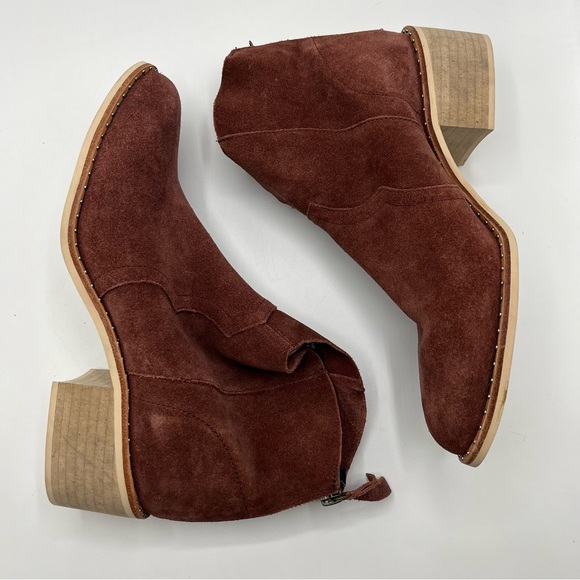 Crevo Clara Sz 8.5 Leather Suede Ankle Booties Brick Red Boots - Picture 8 of 13